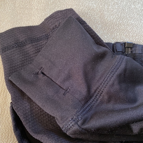 Energy zone thin black full zip sweater and pink xersion girls size 4-5 - Picture 4 of 8